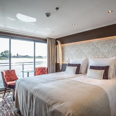 Viva Riverside Altstadt Hotel