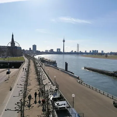 Viva Riverside Altstadt Hotel 4*