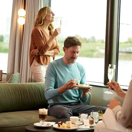 Viva Riverside Altstadt 4*