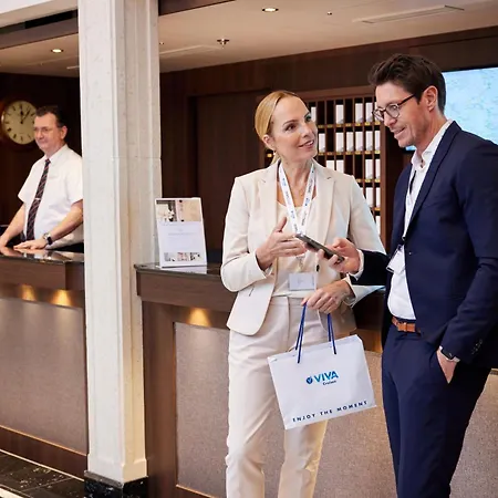 מלון Viva Riverside Altstadt