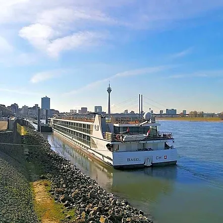 فندق Viva Riverside Altstadt دوسلدورف