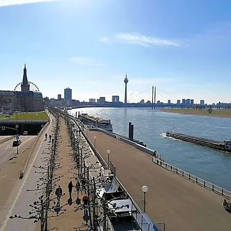 Viva Riverside Altstadt Hotel 4*