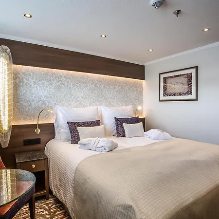 Viva Riverside Altstadt Hotell 4*