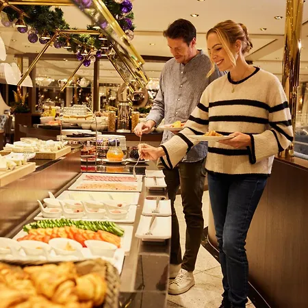 Viva Riverside Altstadt 4*